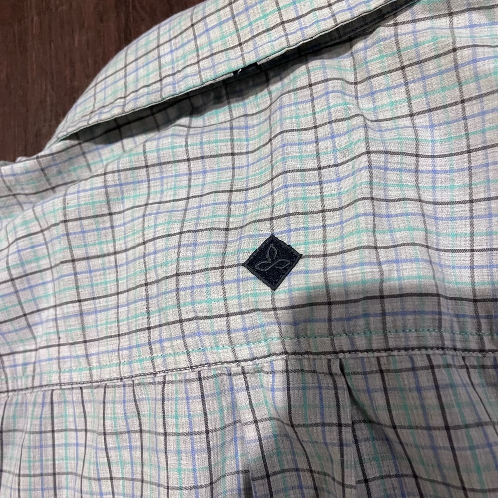 prana button up - Picture 4 of 4